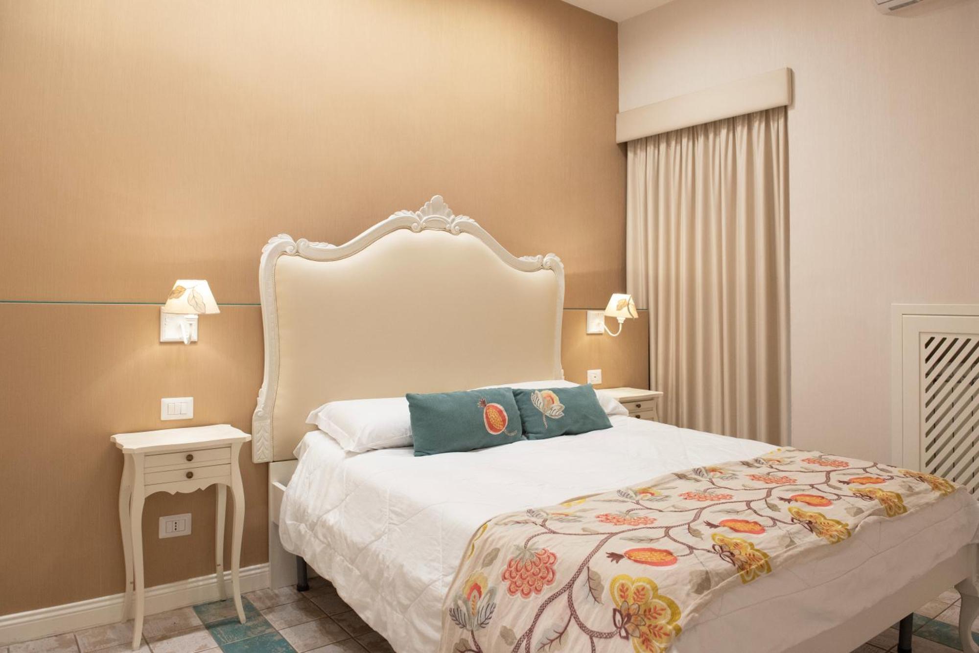Certosa Suite ナポリ エクステリア 写真