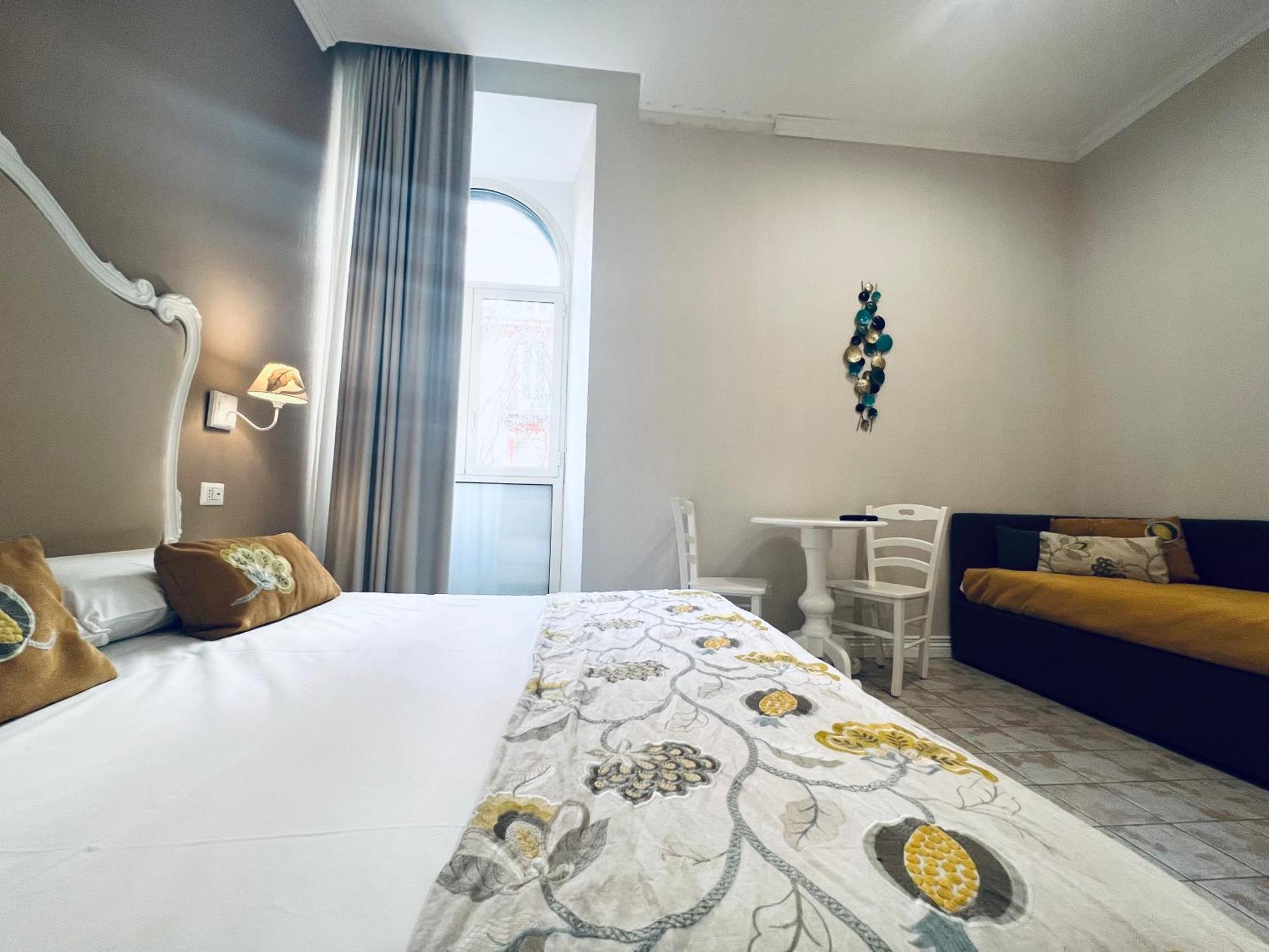 Certosa Suite ナポリ エクステリア 写真